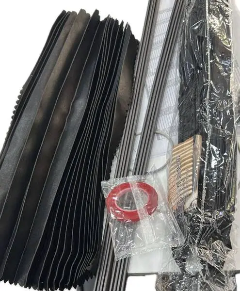 Universal Magnetic Car Sunshade Curtains (4 PCS) - ستائر سيارة مغناطيسية قابلة للطي (4 قطع)