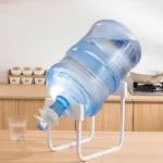 حامل قارورة مياه مع صنبور
